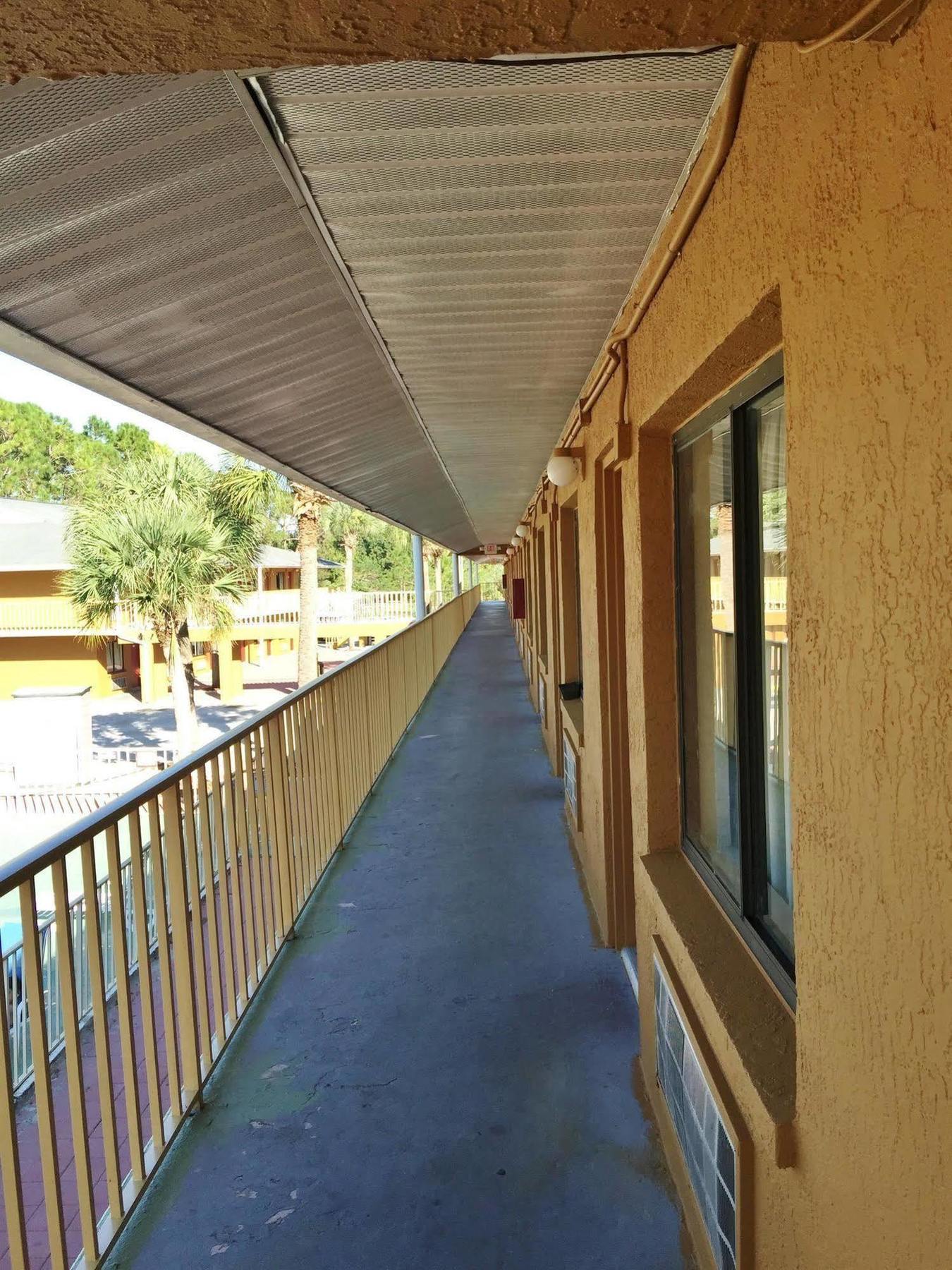 Country Hearth Inn- Kissimmee Exterior foto